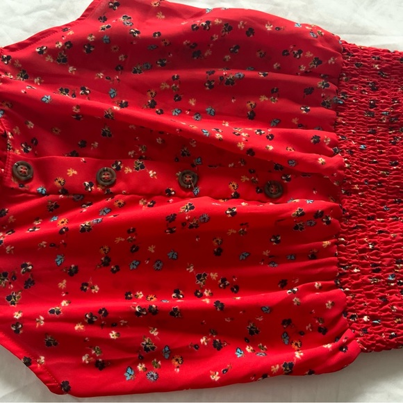 Sienna Sky  red, floral top - Picture 4 of 6